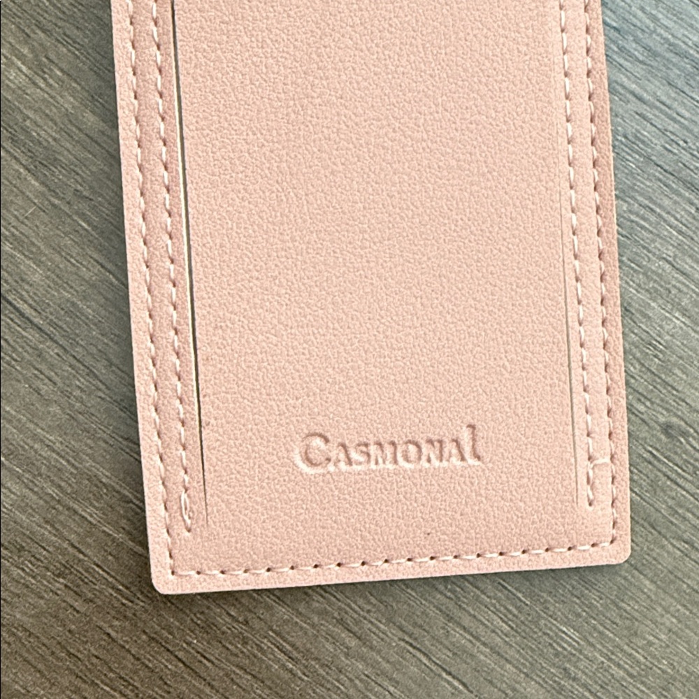 Pink and Gold Luggage Tag $5 Add on to bundle - Picture 2 of 3